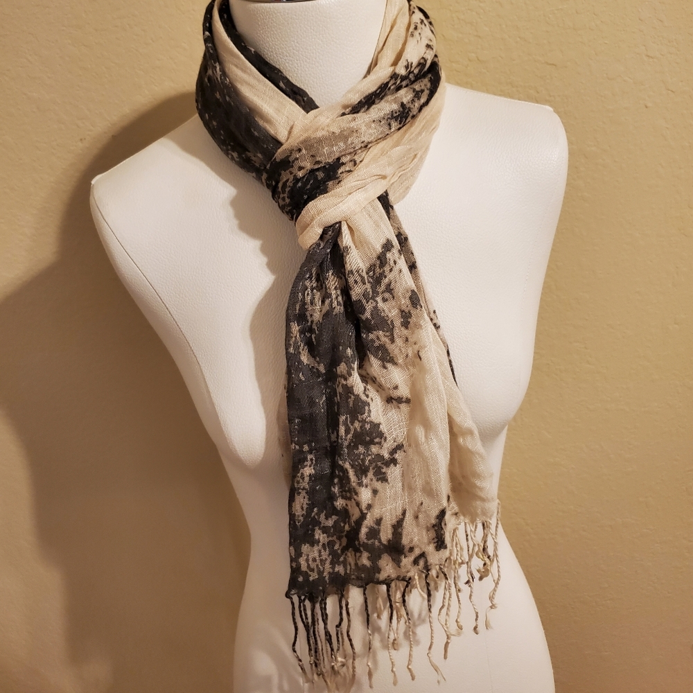 Pins and Needles Scarf